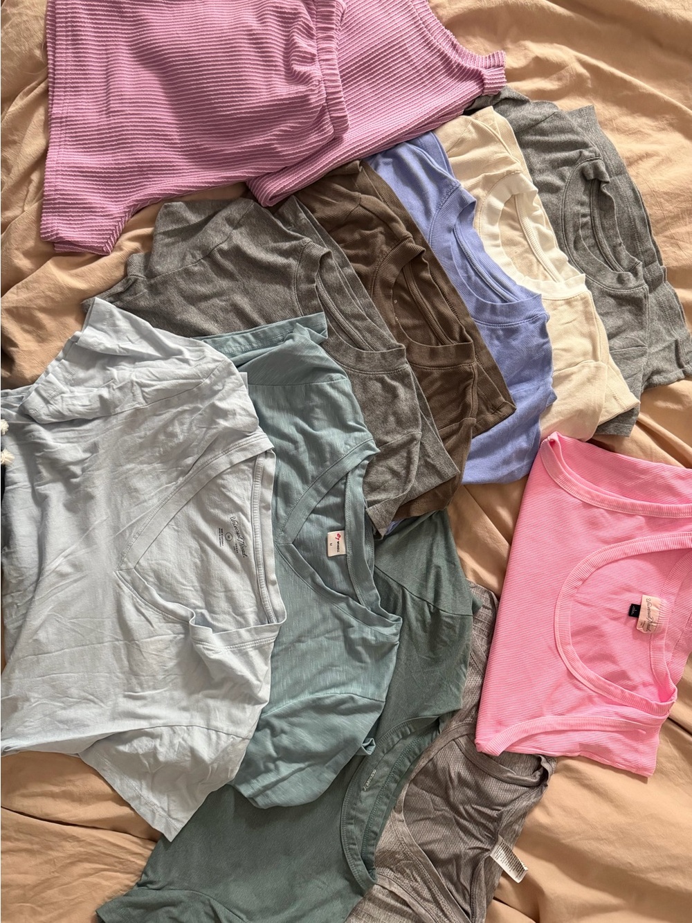 Women’s Tshirt Lot!